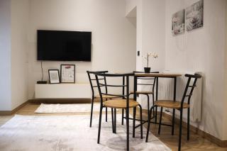 Apartman A in the heart of Ferhadija - Parking available - Sarajevo - 1