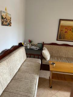 Ernald - Tirana - 3