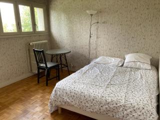 Grande maison avec un grand jardin - Auneau - 1