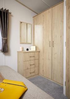 Elegant 2 Bed 1 and Half Bath Caravan in Holiday Resort Village - Northampton - 7