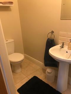 King En-Suite Bedroom - - 3
