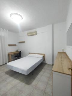 Piso Vacacional 3 habitaciones - Calle Engracia de Monroy, Plasencia - Plasencia - 3