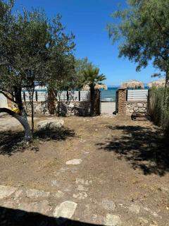 Alex's seafront vacation house - Lefkímmi - 8