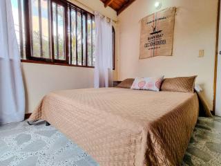 acogedora casa a 10 min del aeropuerto - Rionegro - 7