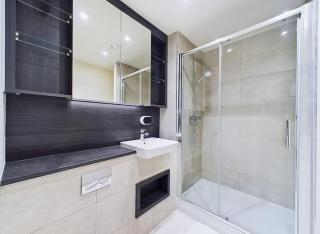 Luxury & Bright Apartment-Near Tube & Shops -Gym Access - Hatch End - 7