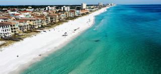 Dest-Zen Gated Beach Access Game Room - Destin - 9