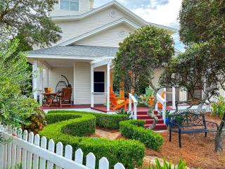 Tangerine Cove 1 Block to Beach Community Pool - Destin - 6