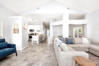 Sunsail Cottage Pool heat & Golf Cart Deals - Destin - 8