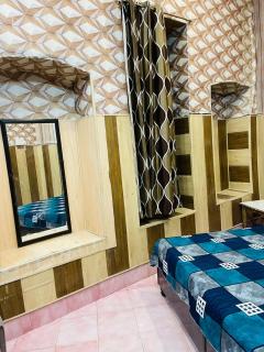 Vasu guest house - 8
