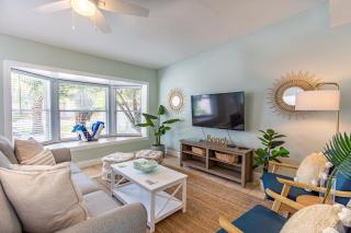 Dream Weaver Golf Cart Deals Private Pool 1 block to Beach - Destin - 5