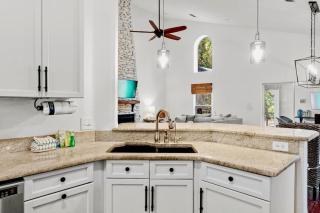 Private Tropical Oasis Near Beach Hot Tub&GolfCa - Destin - 7