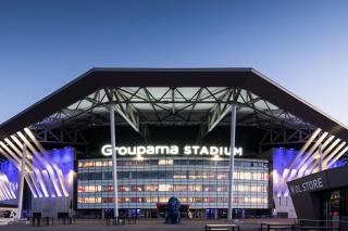 Logement prive et calme EUREXPO Groupama Stadium TRAM Parking Terasse - 8