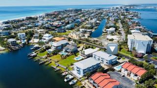 Bikini Bottom Destin Harbor Private Gated Beach - 0