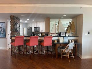 405 Windsor Place - Oceanfront Villa with Private Balcony, Heated Pool, Your Ultimate Beach Escape in Palmetto Dunes! - 4