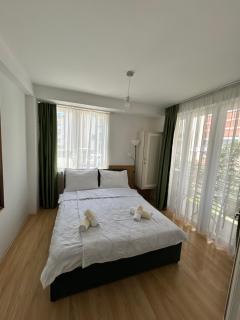 Iskra Guesthouse - 8