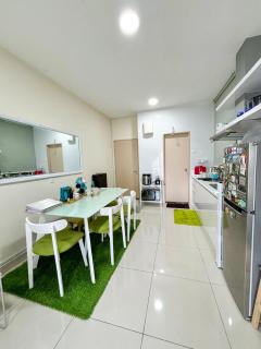ARC swimming pool Musliim homestay JB - Johor Bahru - 7