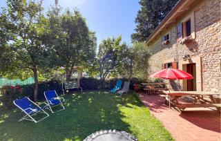 Stunning Home In Arezzo With Kitchen - Arezzo - 2