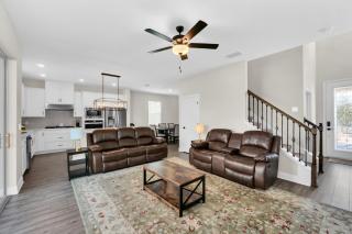 Pinewood Playhouse - Kissimmee - 4