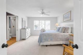6 Wanderer - Stunning home!! Ocean View, Heated Pool Deck, & Game Room - Hilton Head Island - 1