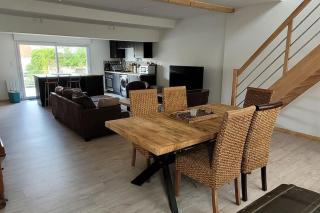 Maison de ville refaite à neuf - 2