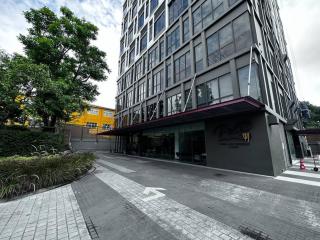 S87-7052 BTS Onnut High Floor Gym Swim Good View - Bangkok - 2