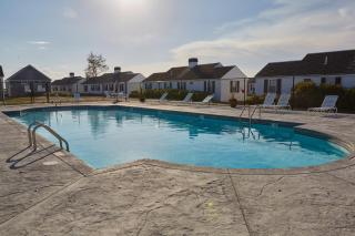 Kalmar Village & Tradewinds - North Truro - 1