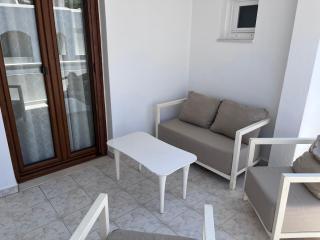 Isidoros home - Naxos Chora - 8