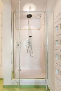 CAVALIER DES LIONS 2bed 2 and half baths - Parijs - 5