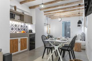 Aelia Suites - Adamantas - 3