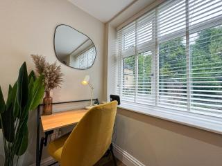 Plush Leeds Bungalow, Free Parking - Meanwood - 7