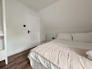 Plush Leeds Bungalow, Free Parking - Meanwood - 1