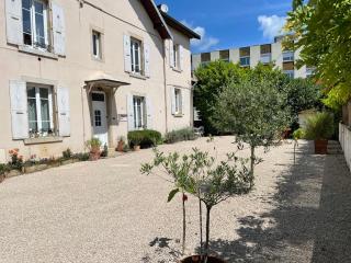 Location La Ferté, calme et proximité centre ville classé 3 Étoiles - Lons-le-Saunier - 9