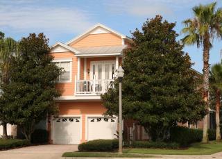 Luxury Villa 5 Bedrooms Minutes from Disney in the Reunion resort - Kissimmee - 0