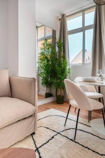 Cozy Apartment In Fuengirola with Beach Views - Fuengirola - 3