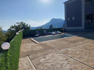 Paradise Pool Apartmani - Sutomore - 8