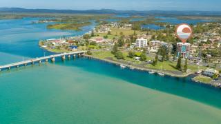 Sunrise 102 - Tuncurry - 9