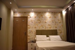 شقه فندقيه في المهندسين - Cairo - 1