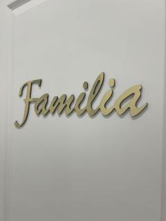 Familia - 4