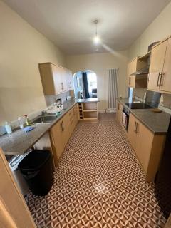 Corporate Stays 2 bedroom Dunbar Serviced Apartment - 3