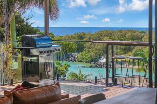 Whalespotter - Ocean & Creek View Home by uHoliday - 0