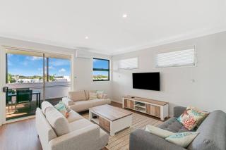 Whalespotter - Ocean & Creek View Home by uHoliday - Kingscliff - 7