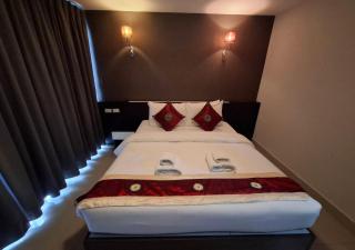 Baan Bangsarey Hotels - Bang Sare - 2