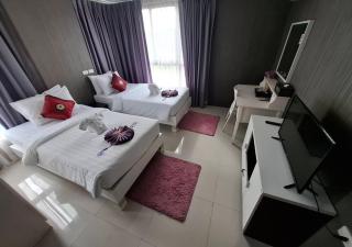 Baan Bangsarey Hotels - Bang Sare - 3