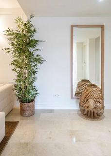 Modern Flat in Marbella, 2BR, Pool & Parking - Marbella - 2