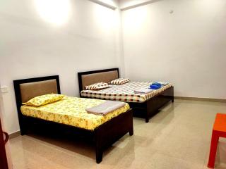 Green View Luxury Apartments - Varanasi - 5