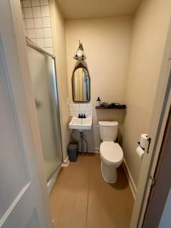 North East Colonial 51 - 1