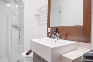 Homey and Spacious 2BR at Samara Suites Apartment By Travelio - Jakarta - 2