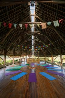 Floating Leaf Eco Resort - Gianyar - 2