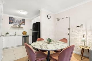 8 mins from Sydney Airport! 1BR with Courtyard - Sydney - 5
