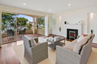 Waterfront Escape - A Family Oasis on Long Beach - Sandy Bay - 8
